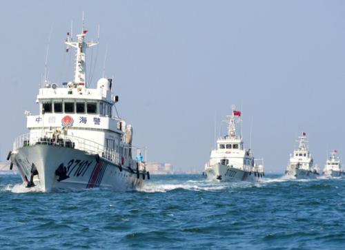 万吨级海警船不但加入海警队伍将强化海洋执法能力