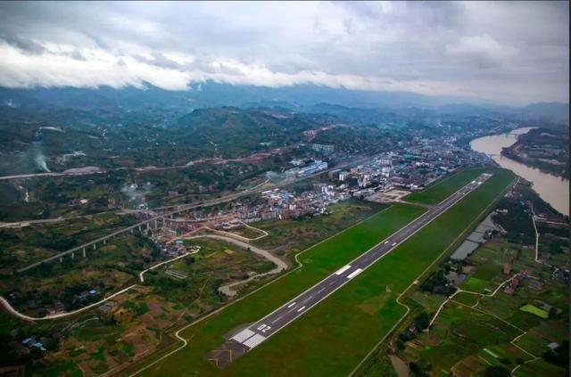 位於中國四川省達州市達川區河市鎮,東北距達州市中心9