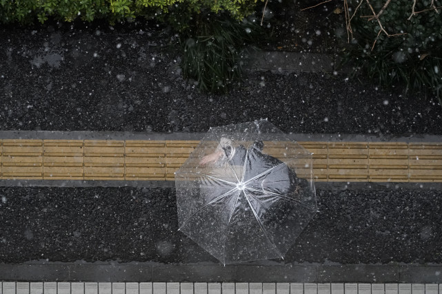外代一线东京雨雪交加