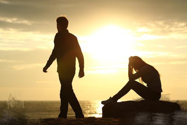 在恋爱中,两个人心中只有彼此.