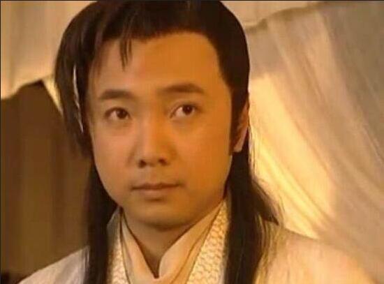 只留下一个皇太孙也就是历史上著名的朱允炆,而这个皇太孙就是徐峥