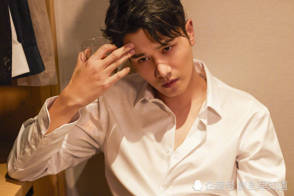 封潇声要和柯滢父母见面的途中被她出卖,明知警察