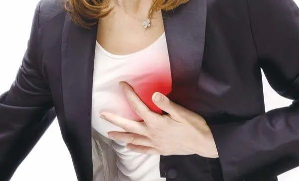 肺癌|40岁男子戒烟一年后查出肺癌离世，医生：这3处“疼”要当心