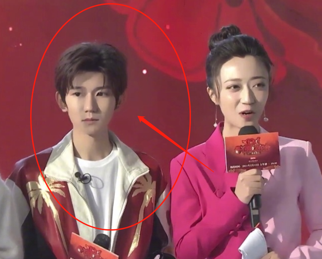 王源官方身高170cm,跟迪丽热巴同台站一起,有没有说谎很显然