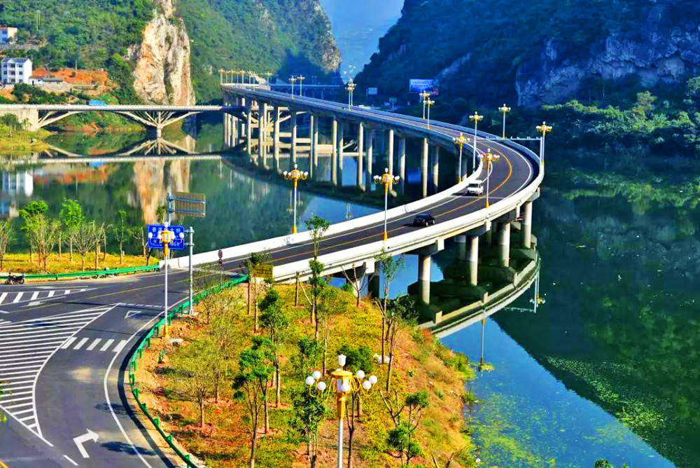 湖北省宜昌市兴山县高阳镇,湖北宜昌兴山县:毗邻神农架林区,拥有高铁