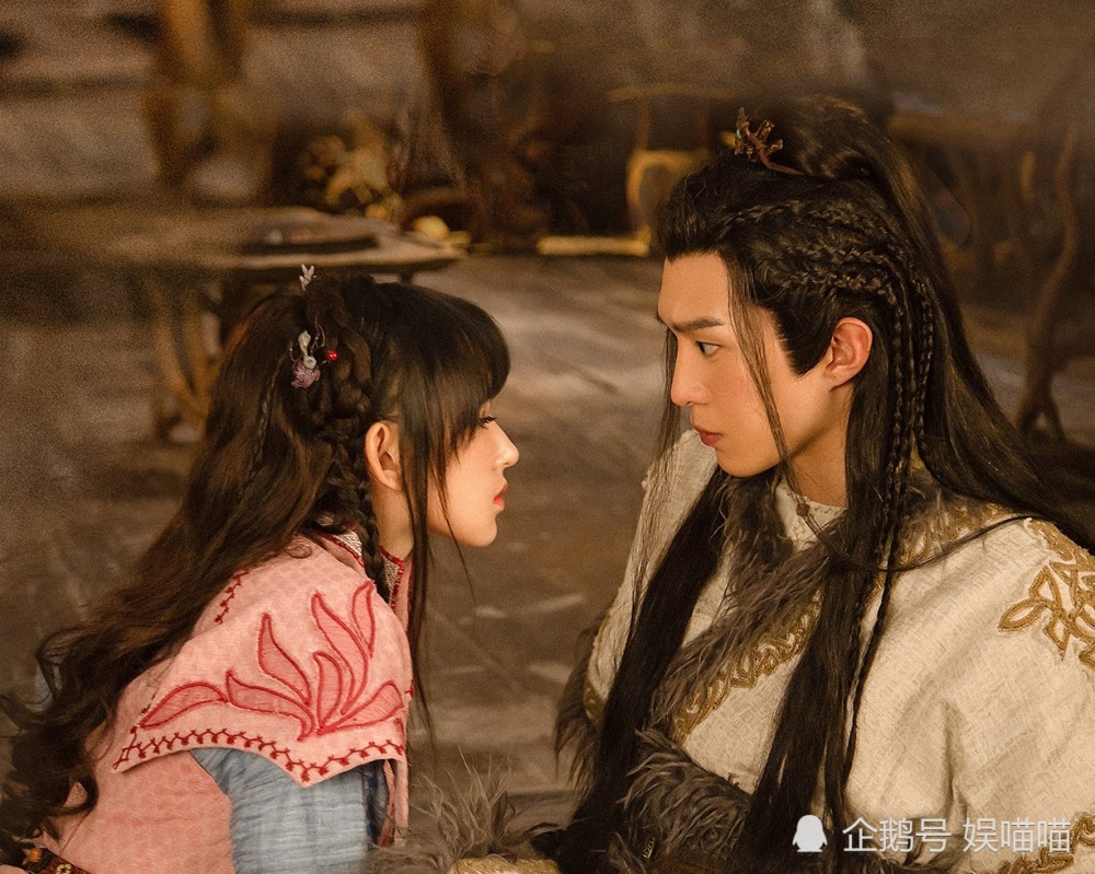 灵域秦烈和凌语诗终于成亲范丞丞和程潇的吻戏让粉丝笑了