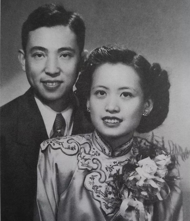 大咖:周杰伦跟他比就是垃圾|金庸|周杰伦|方文山|徐志摩|穆旦