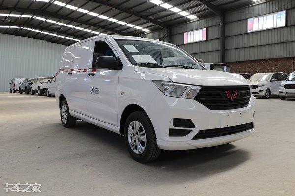 这套动力总成,相信开过五菱宏光的车友们基本上不会感到陌生,它在2019