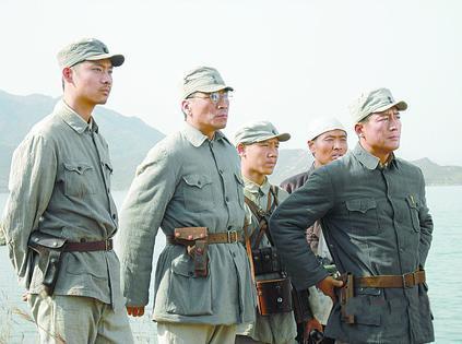 八路军军区邢司令拒绝到延安学习,枪杀副司令后投敌,终难逃一死