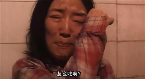 kitty藏尸案:23岁女孩被囚禁30天,发现时,头颅被砍下塞进玩偶