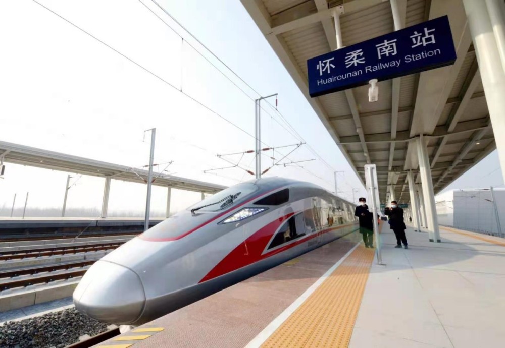 打通"最后一公里",怀柔40条公交线路接驳轨道交通