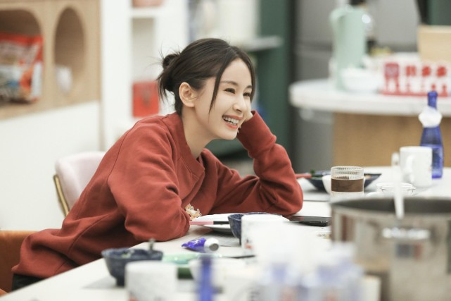 怦然再心动黄奕首秀厨艺超贤惠倪萍喊冤与宋丹丹和解加微信