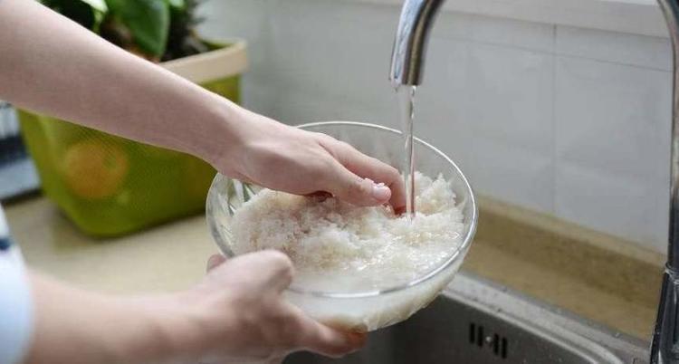 淘米水洗菜,越洗越脏?