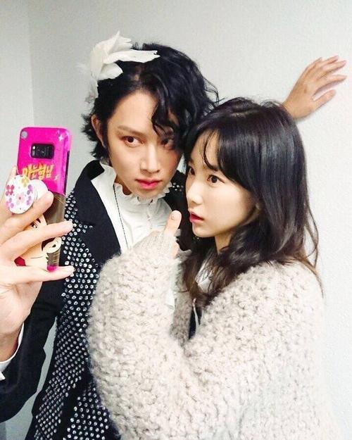 金希澈被指经常换女友圈内女性人缘好到爆与泰妍孙丹菲是闺蜜