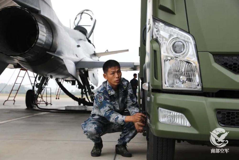 一級軍士長退伍了再見老兵