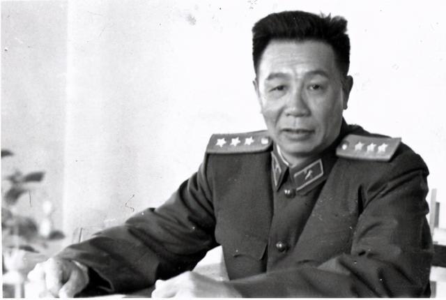1949年我军十三位兵团司令员指挥水平最强的是谁