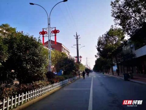 益阳沙头镇文明之花绽开在美丽湖镇