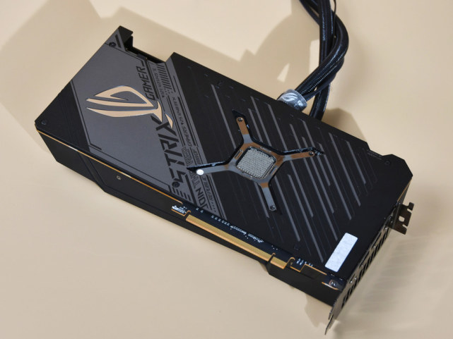 勇超2499mhz华硕rx6800xt水冷显卡评测