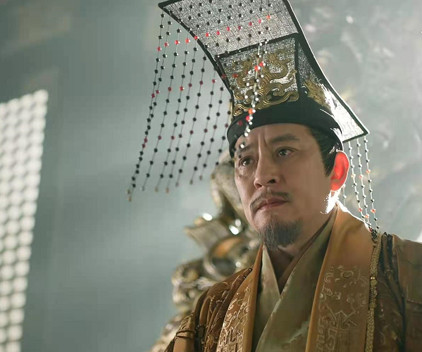 上阳赋:懦弱无能的三皇子彻底黑化,离不开这3个人的"神助攻"_腾讯网