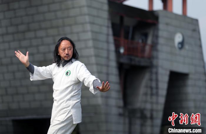 青城派掌门人刘绥滨让青城太极在全世界发扬光大