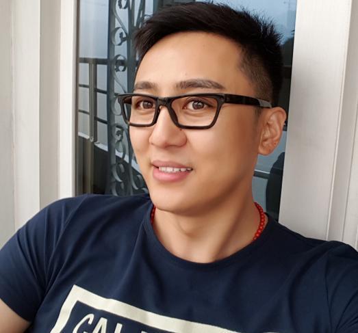 程成终于不再沉默说出与方琼的另一种关系难怪至今47岁没结婚