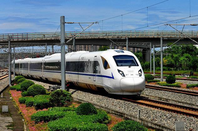 和谐号动车组从CRH1至6共五款车型,为啥