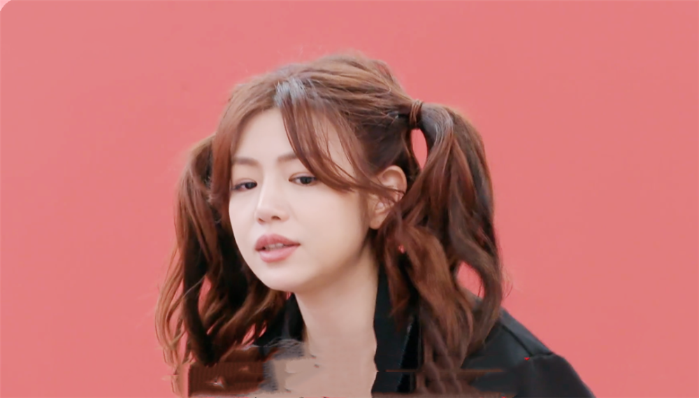 浪姐2姐姐日常发型pk精致与清爽风格取胜发饰暗藏小心机