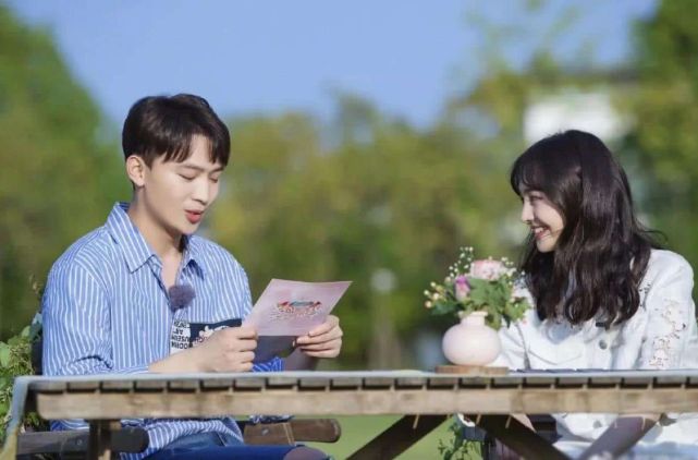 郑成华带偏郑爽,赵本山女儿坑爹,郭麒麟借着郭德纲光环稳定发展_腾讯