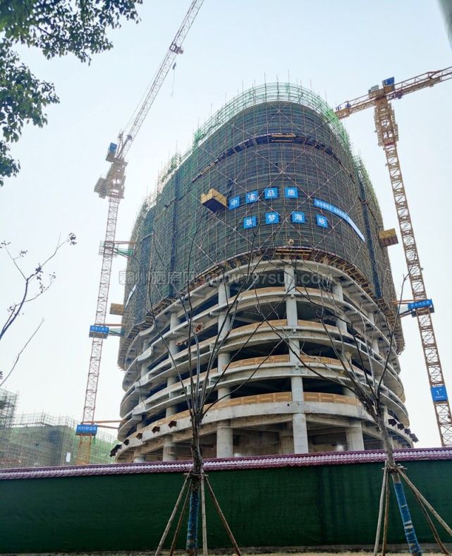 赣州城市新地标世纪之门最新建设进度