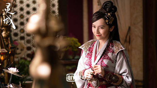 《灵域》全员黑化好带感!范丞丞腹黑眼神太鲨了～_腾讯新闻