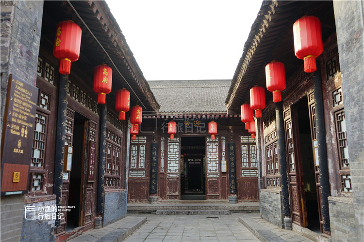 西安保存最完整的古宅大院，房子承重柱竟是方形的！到底什么原因图3