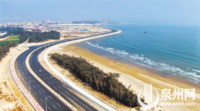 据泉州网报道   省,市重点项目石狮共富路(沿海大通道—码头段)日前