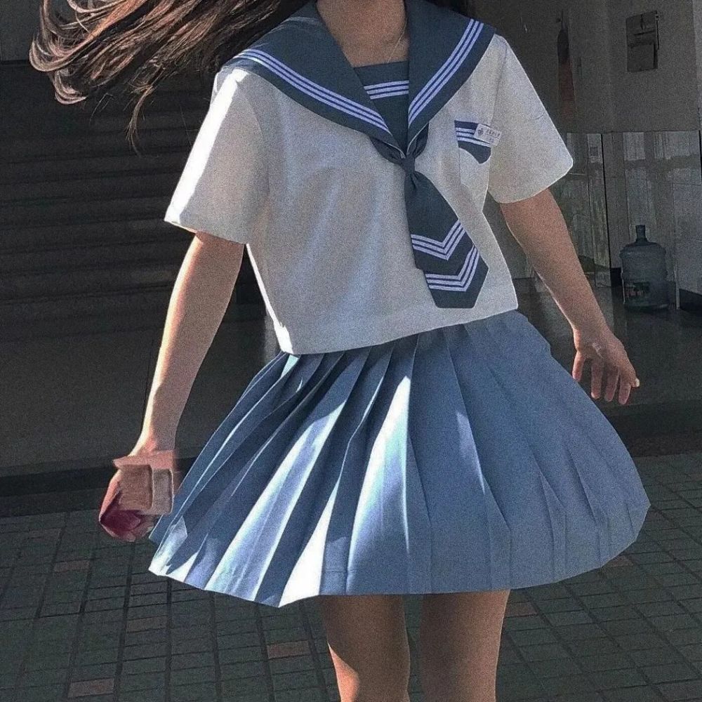 jk女生部位头像你的伞下有我我的心上有你