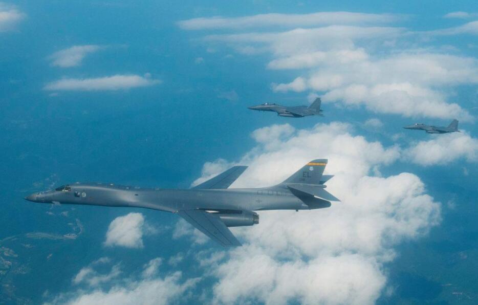 美军将有大动作！B-1B、B-52、B2战略轰炸机齐飞，场面难得一见_腾讯新闻