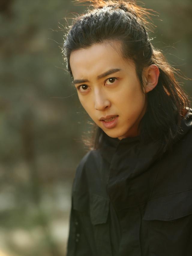 《盗墓笔记》第一奇人汪藏海,熬死张起灵家族,操控整个九门_腾讯网