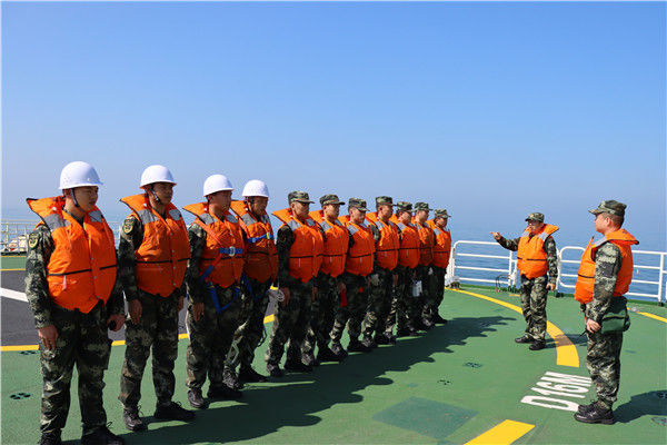 海疆卫士陈章元海上执法急先锋