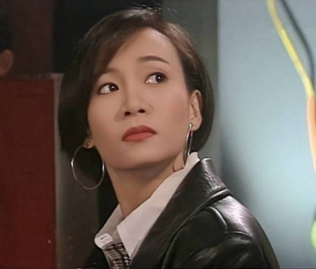 出道即巅峰tvb资深艺人商天娥自曝三次登台献唱费用够生活一年