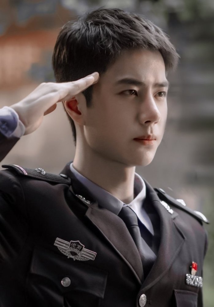 王一博《冰雨火》直接网播?曝题材过审艰难,顶流成网剧专业户?