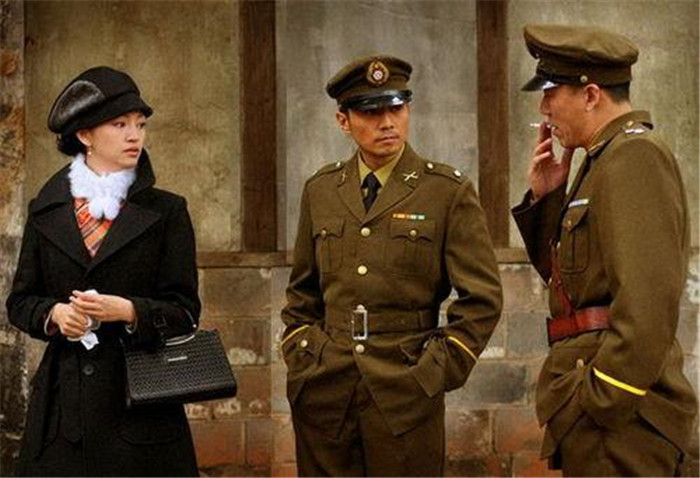 推荐3部严重被低估的谍战剧,部部经典,每一部都有一线大牌出演_腾讯