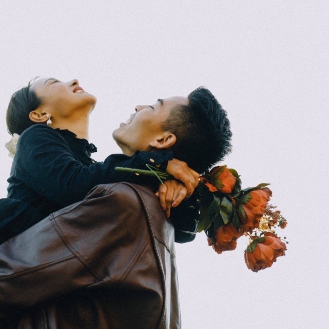 情头文艺复古风情侣头像