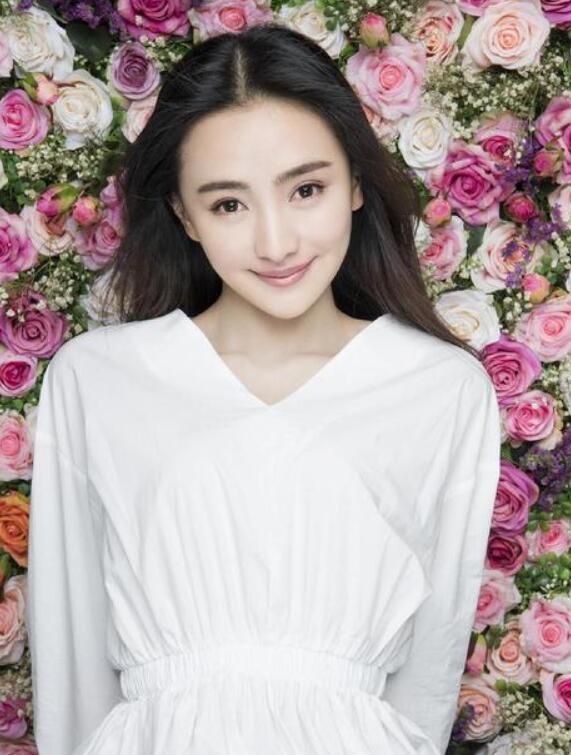 刘玫麟少女时当画模一幅画卖336万当画模比拍电视剧还挣钱