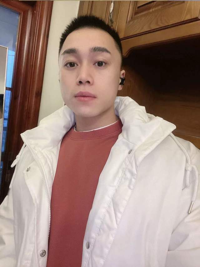 刘二狗身陷危机,称自己输在单纯;八卦讲辛巴掉粉,直