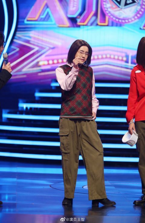 王智模仿朱孝天超像引爆网络 网友:朱孝天本尊附体