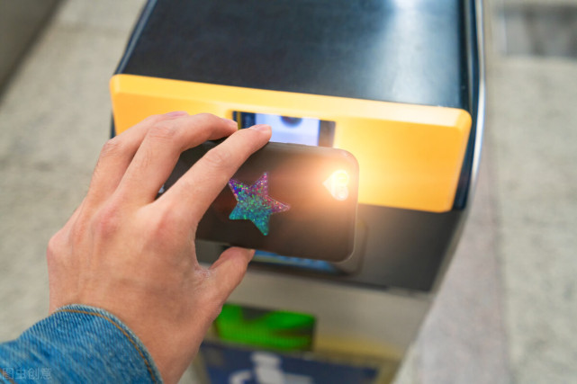 砸60亿控股日铠电脑,金属结构件整合利润弹性达几十亿