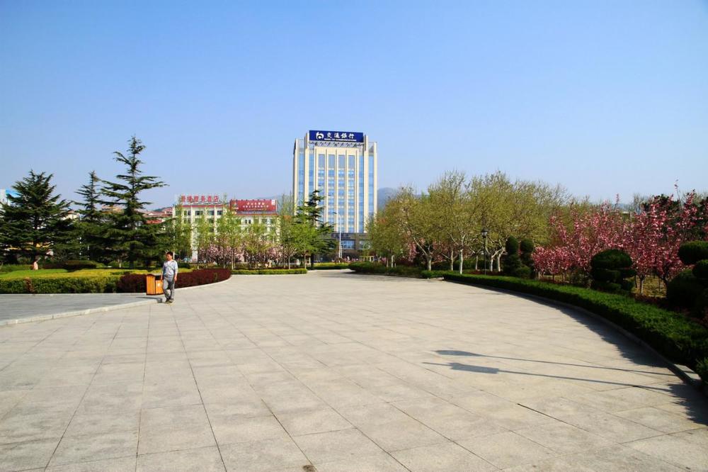 中国最适合养老的三座城市，生活悠闲设施完善，年轻人看了也想去图3