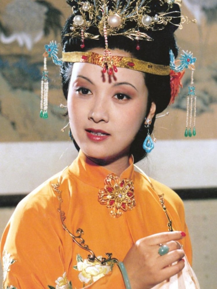 贾琏护送黛玉回扬州王熙凤的一个举动暴露出了她悲剧的根源