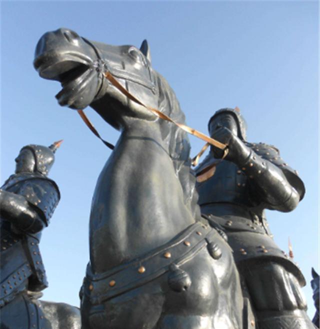 古代中原喂养战马都是加料的那么草原游牧民族的战马怎么养