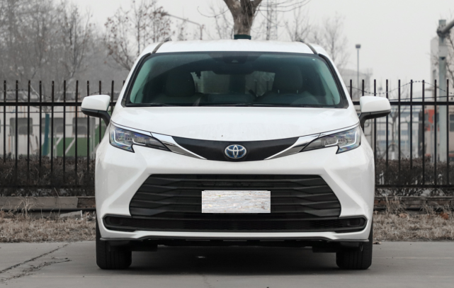 新丰田塞纳来了,售价40万以上,舒适度可比肩埃尔法|丰田塞纳|mpv|混合