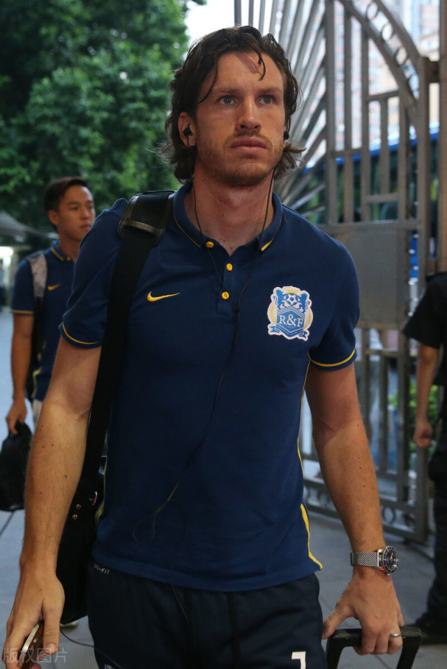 广州富力敲定三名新援,一人或成锋线新核心,曾是巴西联赛金靴!