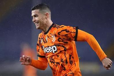 c罗在比赛中似乎有所保留